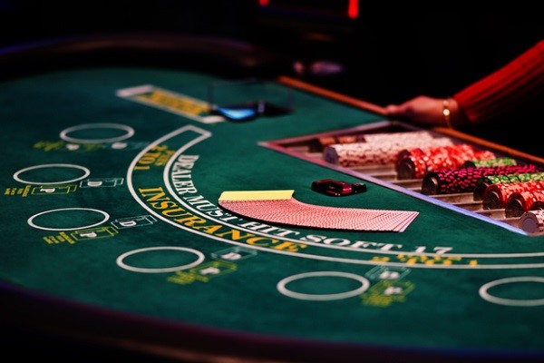 Mẹo chơi bài baccarat là hiểu các luật lệ của baccarat
